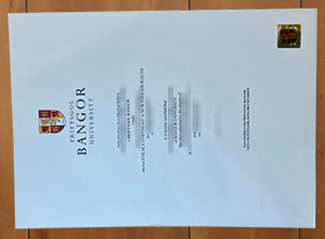 Simple ways to earn a Bangor University degree online