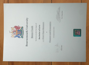 Where to obtain a Bournemouth University bachelor degree online