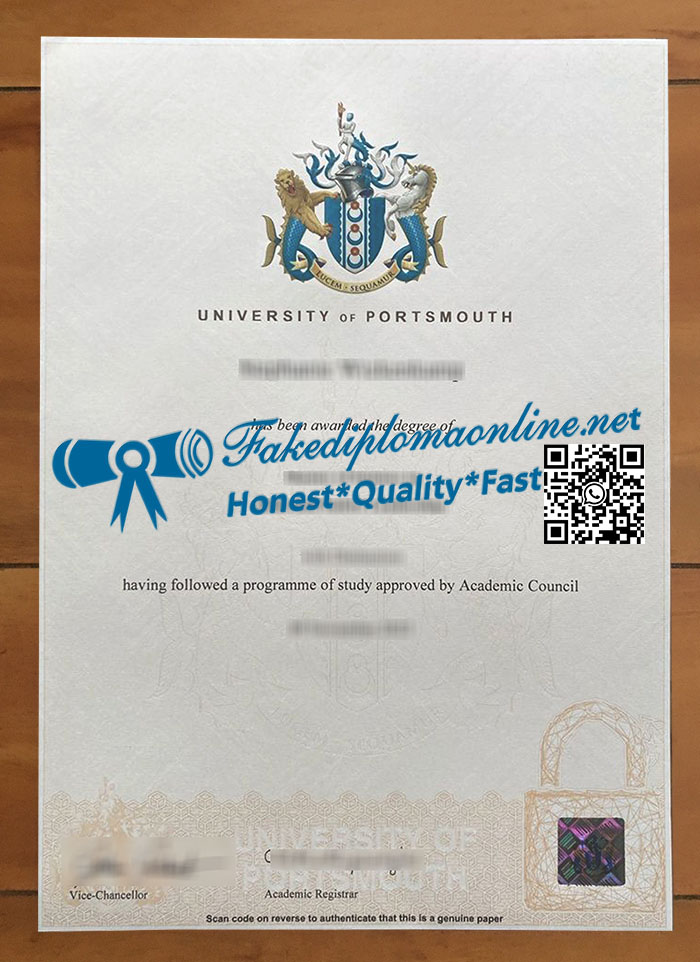 University-of-Portsmouth-diploma1
